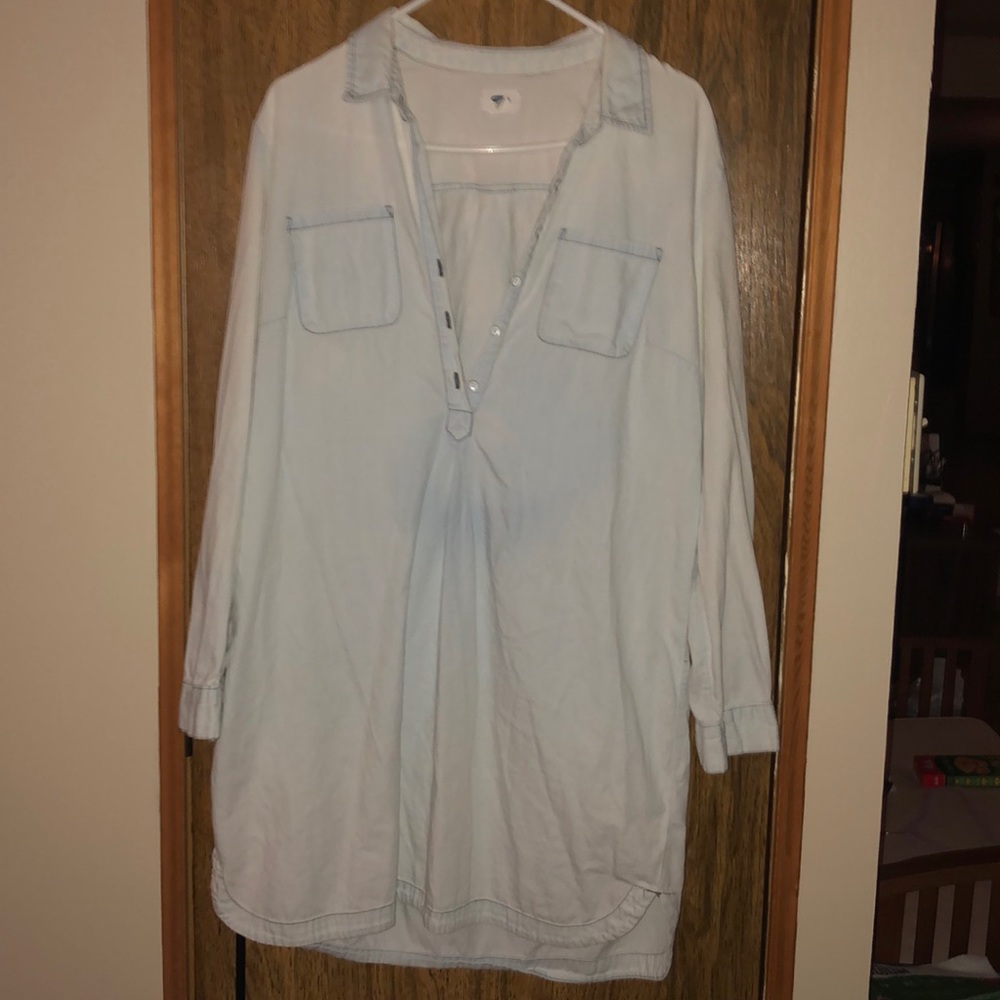 Size L Old Navy denim shirt dress